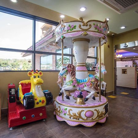 Famille Spa Resort ソギポ エクステリア 写真
