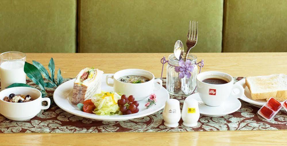 Famille Spa Resort ソギポ エクステリア 写真