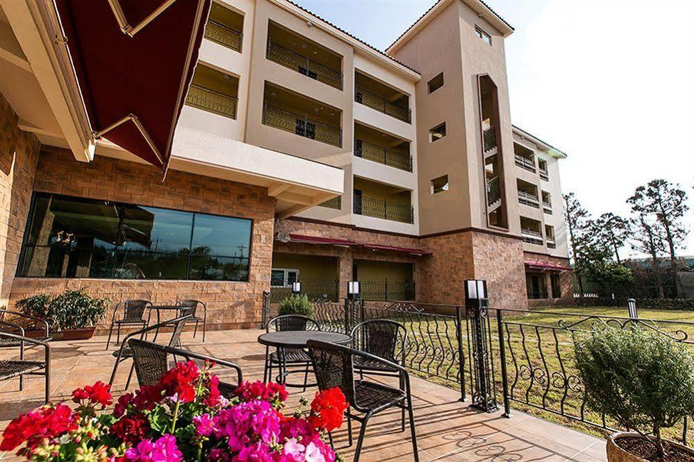Famille Spa Resort ソギポ エクステリア 写真